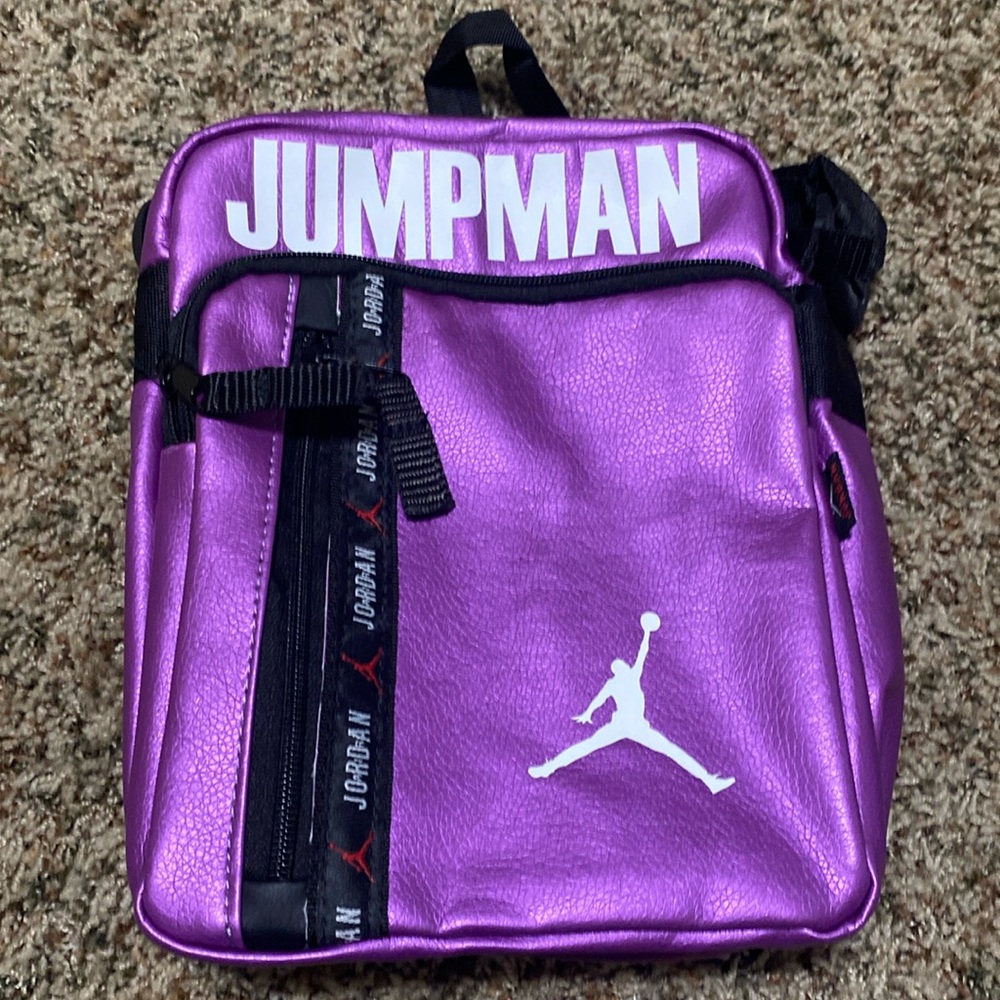 Jumpman Jordan crossbody bag - metallic purple